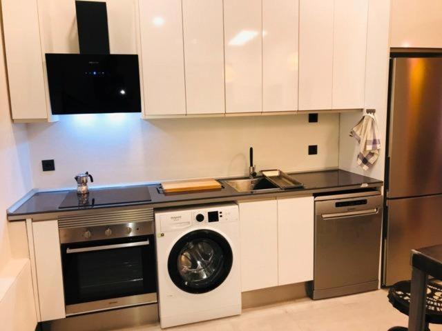 7 Beds, 3Bedr, Centro, Sol, Gran Via, Metro Noviciado, Callao Madrid Ngoại thất bức ảnh